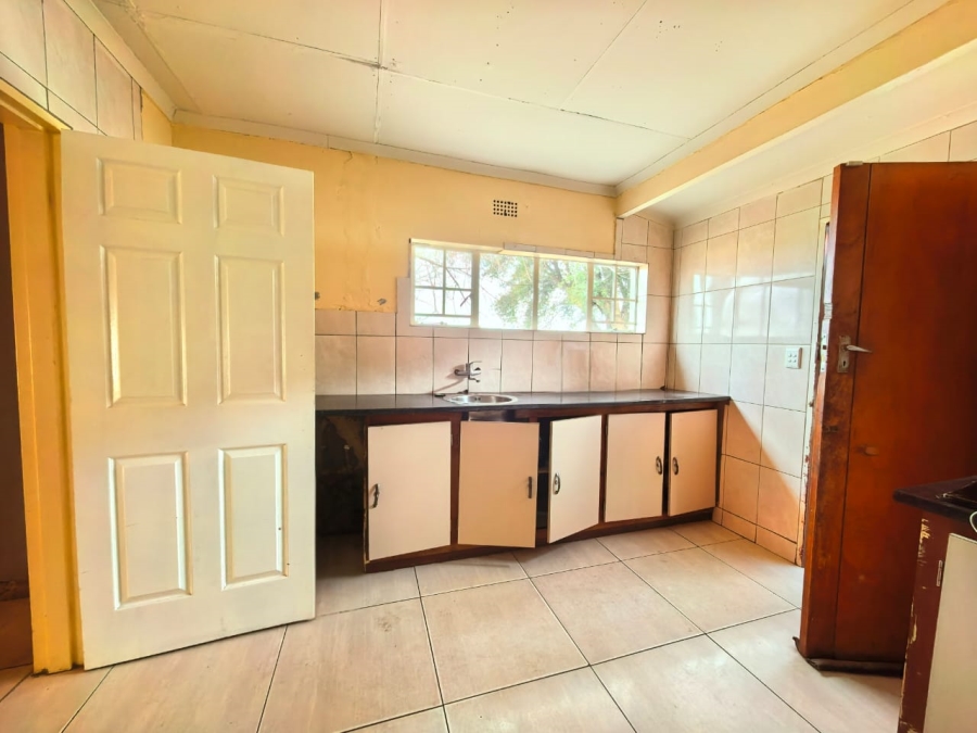 4 Bedroom Property for Sale in Vaalpark Free State